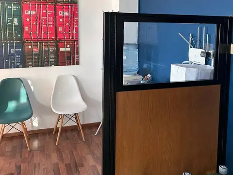 Oficina en Venta con 1 cochera
