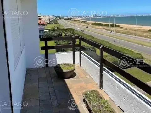 Departamento 3 ambientes con 3 baños