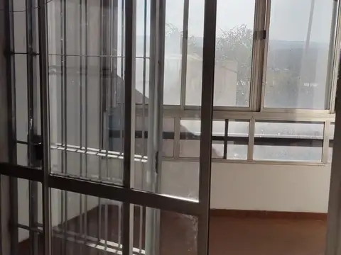 Amplio departamento Carlos Paz 3 dorm externo balcon y terraza  con cochera