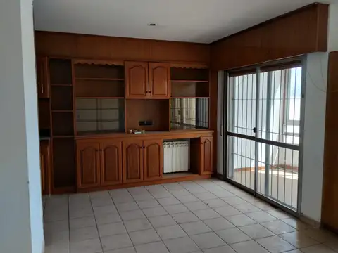 Departamento en Venta de 7 ambientes