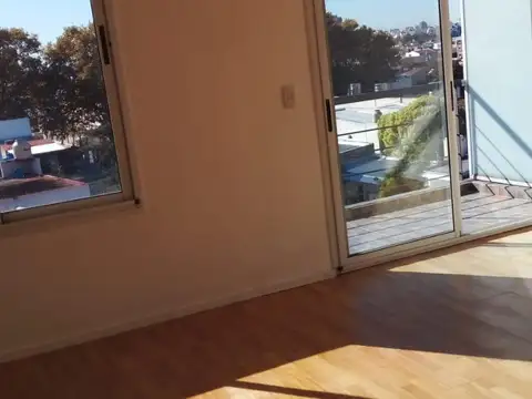 Departamento en Alquiler de Monoambiente