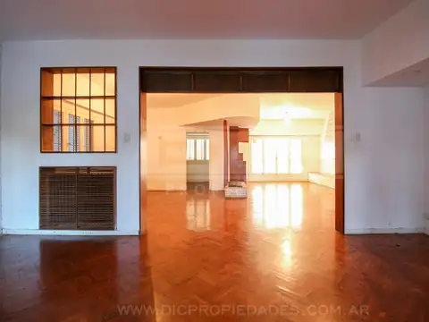 Casa en Alquiler 50 años