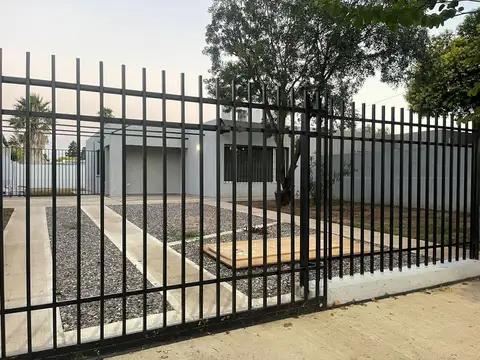 Casa en Alquiler de 3 dormitorios
