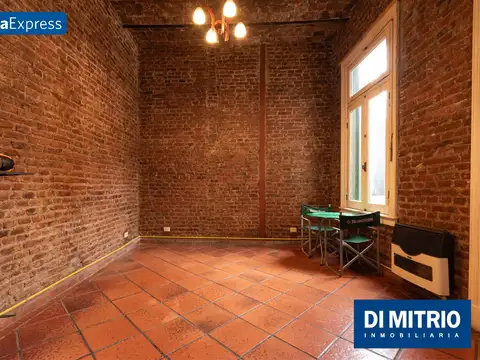 Depto Tipo Casa en Venta de 3 ambientes