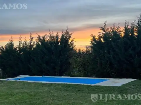 José Hernández  al 6400