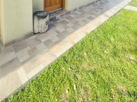Venta PH 1 dormitorio planta baja Las Victorias