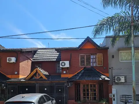 EN VENTA EN EL PALOMAR DUPLEX EN EL PALOMAR 3 DORMITORIOS - FICHA 10275