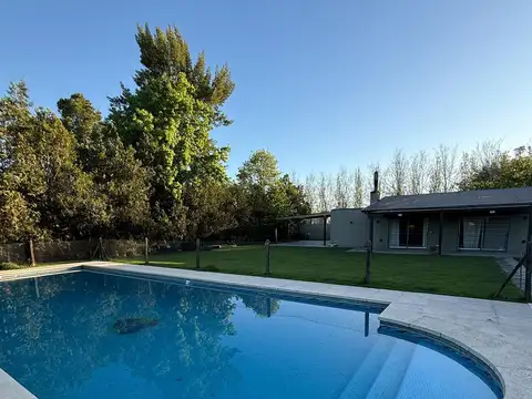 Casa en Rio Lujan
