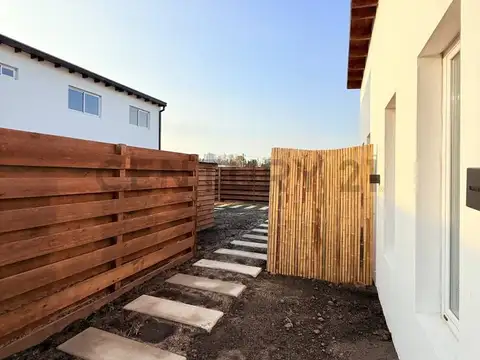 654 entre 17 y 18 , Piso 0