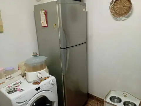 Excelente Ph primer piso por escalera