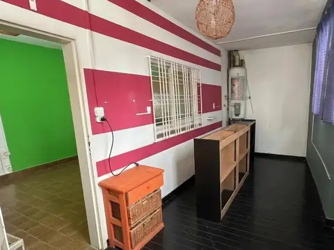 Casa en Venta con 3 cocheras