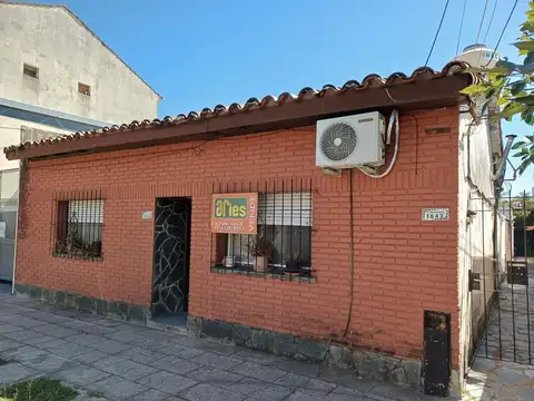 PH 2 Amb. con Patio al Frente y c/Entrada Independiente