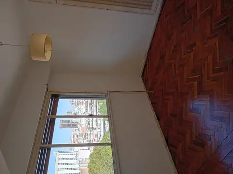 Departamento en Alquiler en Recoleta, $ 900.000