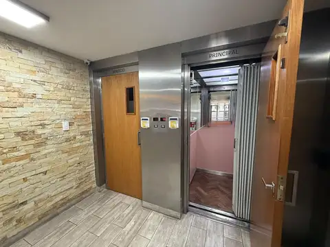 Maipú 700