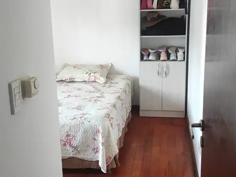 Departamento en venta con cochera edificio Horizonte II Concordia