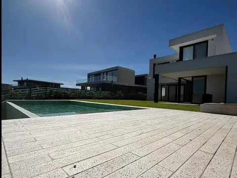 Casa en Alquiler 2 años
