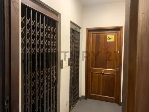 Oficina en Venta en Tribunales, USD 28.000