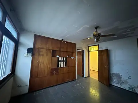 Casa en Venta - Sexta Sección