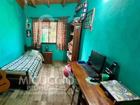 Casa 4 ambientes con 1 baño