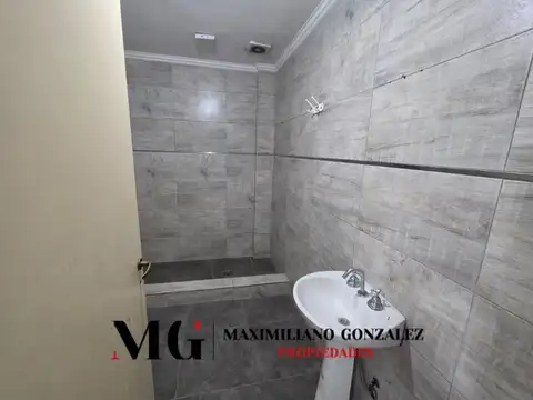Departamento en Alquiler en Temperley, $ 600.000