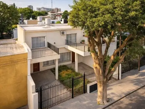 Venta DÚPLEX UNIFICADOS con JARDÍN + QUINCHO - Boulogne, San Isidro - SIN EXPENSAS