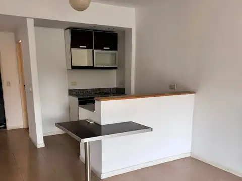 Departamento en Alquiler con 1 cochera
