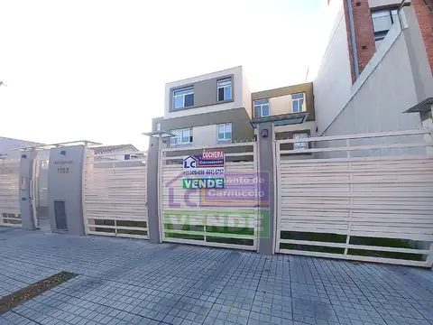 Cochera en Venta Descubierta