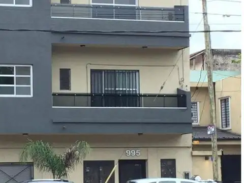 Claudio Castro Al 900
