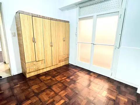 Oficina 4 ambientes con 1 baño
