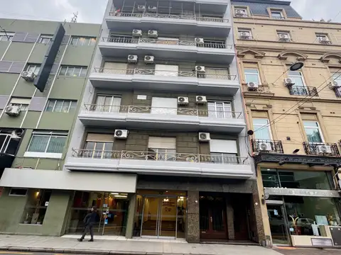 Reservado! Alquiler Departamento/oficina 4 ambientes con baño y toilette. Apto profesional