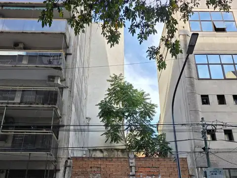 Terreno lote en venta en  Recoleta. Planos aprobados. 100% canje por m2.