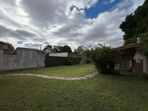 Casa en Venta en Adrogue, USD 250.000