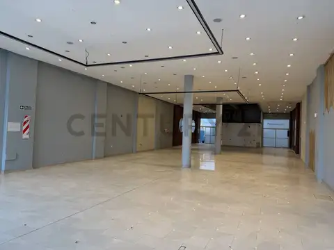 Avenida Presidente Peron 3100, Piso 0