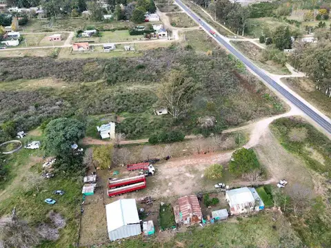 Vendo Lote de 4.200 m2 Con Casa, R 39 en Concepción Del Uruguay E R