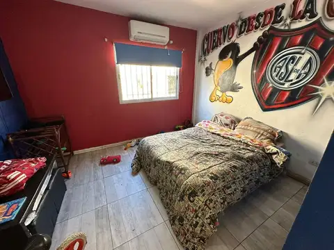 Depto Tipo Casa en Venta con 1 cocheras