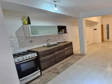 Depto Tipo Casa 2 ambientes con 1 baño