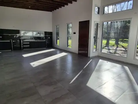 Casa en venta - 2 Dormitorios 2 Baños - Costa del Este