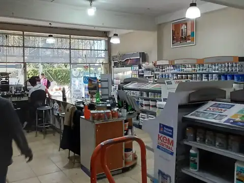 Local en Venta Via Púb.