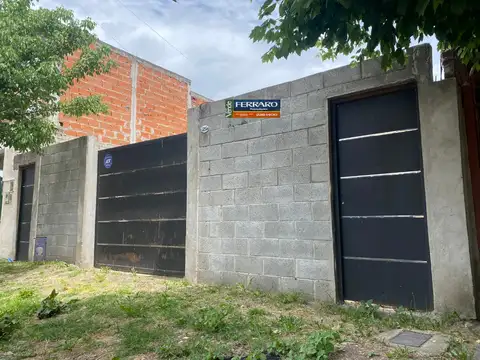 Medel Nº325 e/ Lavalle