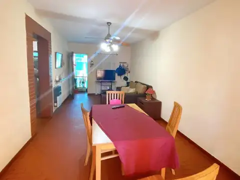 Departamento 4 ambientes con 1 baño