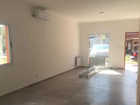 Casa en Venta en La Lonja, USD 240.000