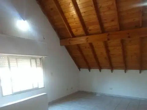 Depto Tipo Casa en Venta de 2 ambientes