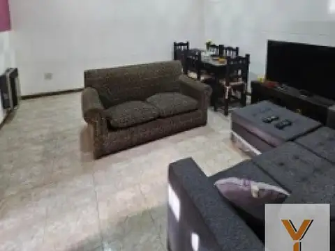 Depto Tipo Casa en Venta de 2 ambientes