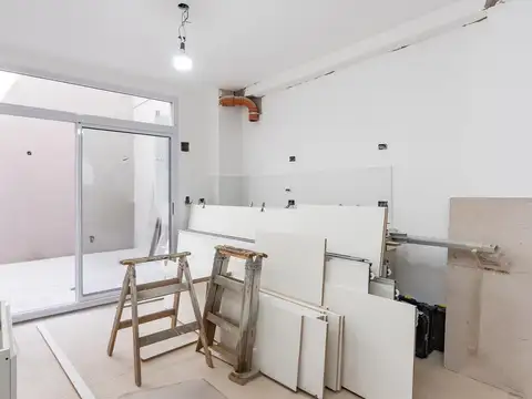 Depto Tipo Casa en Venta al Este