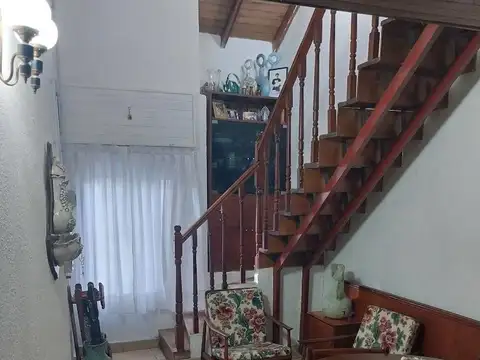 Depto Tipo Casa en Venta de 3 dormitorios
