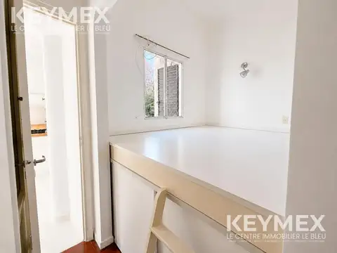 Depto Tipo Casa en Venta 50 años