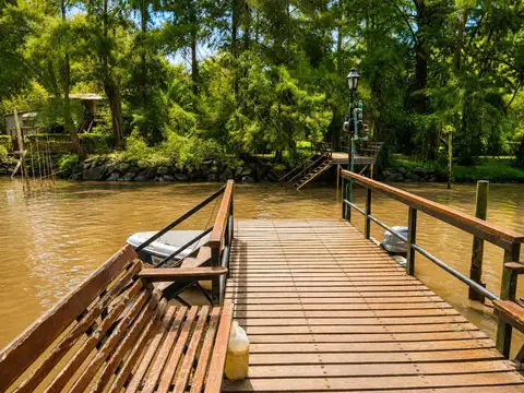 Casa en Venta en Delta del Tigre, USD 365.000