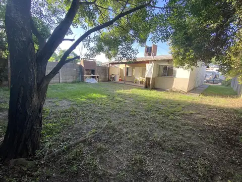 VENTA CASA 3 DORMITORIOS EN ROLDAN