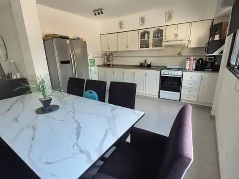 Depto Tipo Casa 3 ambientes con 1 baño