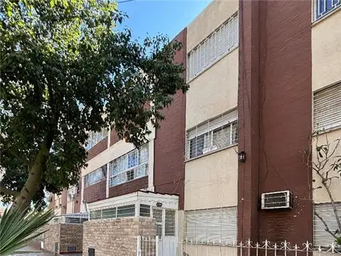 DEPTO | 3 AMBIENTES | COCHERA | PLANTA BAJA | LAVADERO | CAPITAL CENTRO